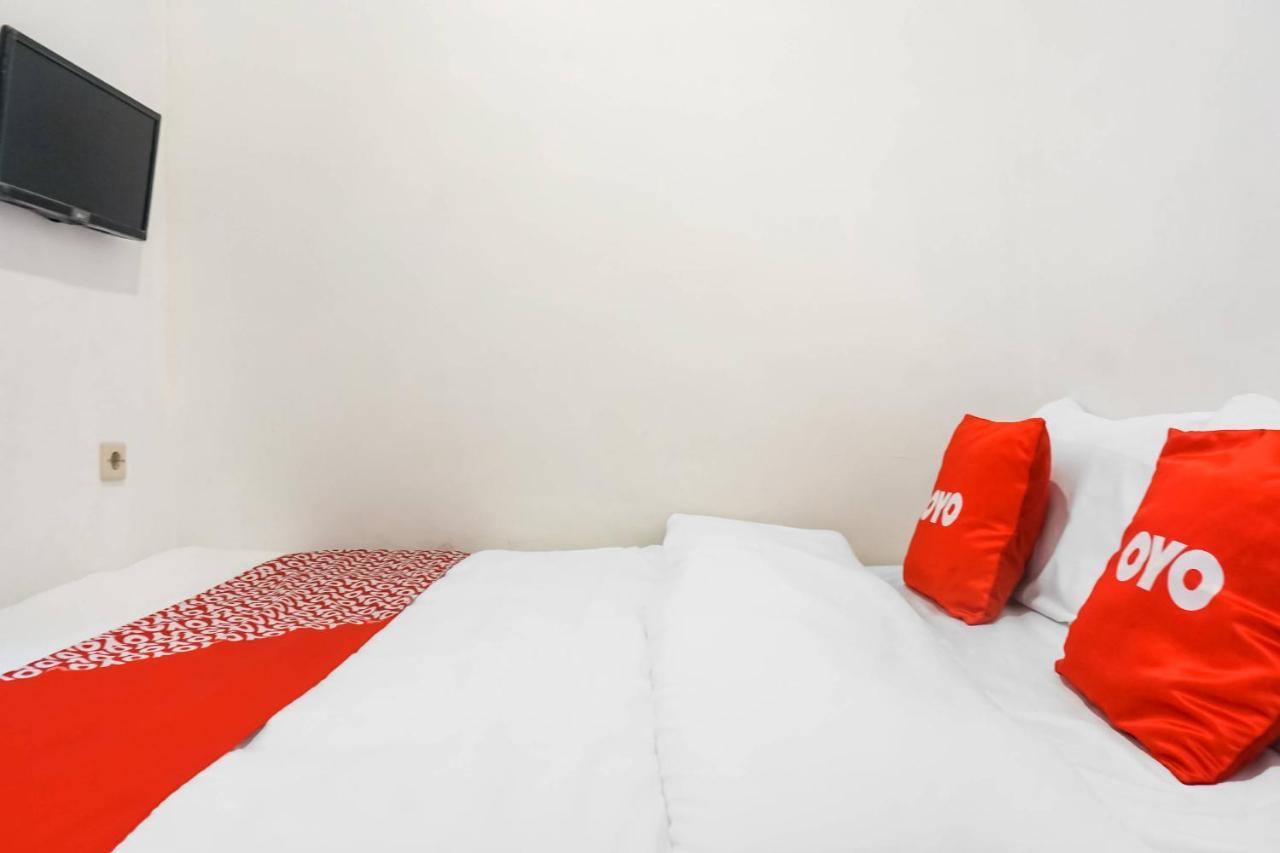 Hotel OYO 91074 Stariez Senen Syariah Jakarta Exterior foto
